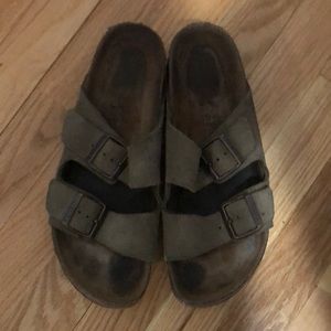 Birkenstock sandals Arizona size 9 L, 7 M, 40 EU